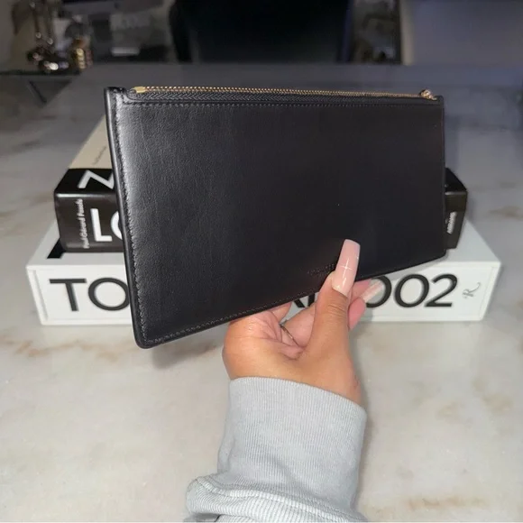 Coach Black Leather Zip Pouch Clutch Minimalist Wristlet - Picture 4 of 9